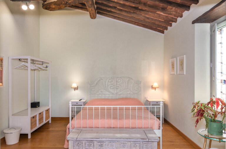 Camera Bohème del Casale 1918, B&B a Pietrasanta