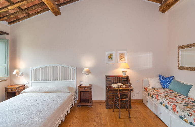 Camera Turandot del Casale 1918, B&B a Pietrasanta