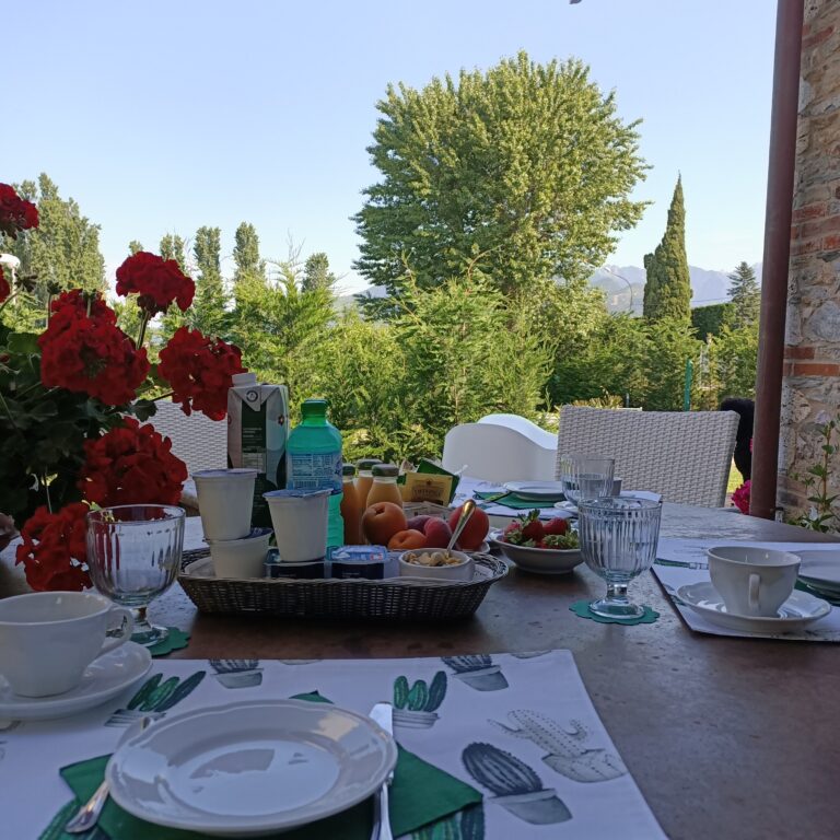 Colazione del Casale 1918, B&B a Pietrasanta